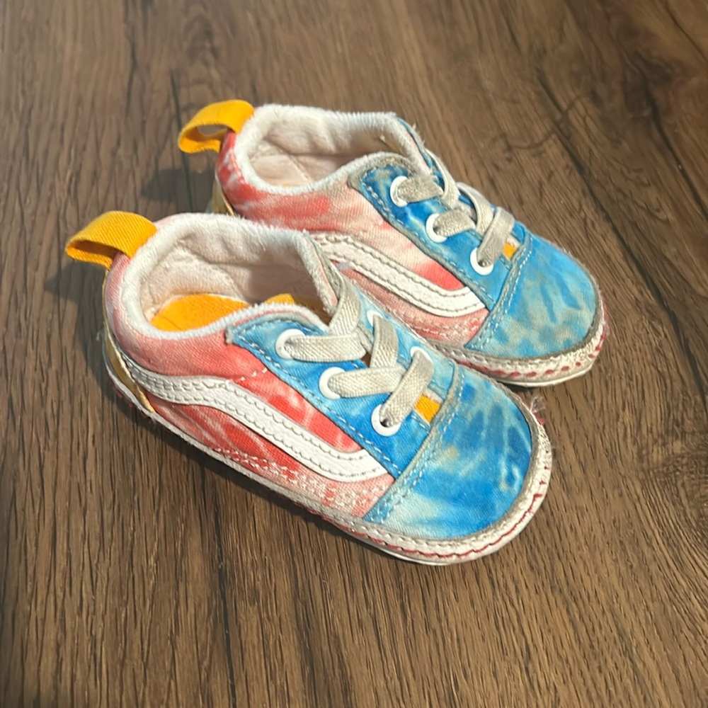 Vans crib shoes size 3